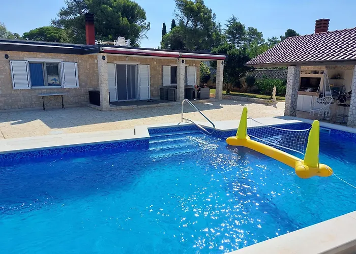 Dva Delfina * Vodnjan