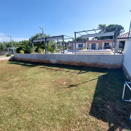 Dva Delfina Villa *